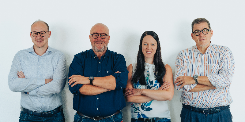 🙋‍♂️🙋‍♀️Unser Team mit Kontaktdaten📞✉️