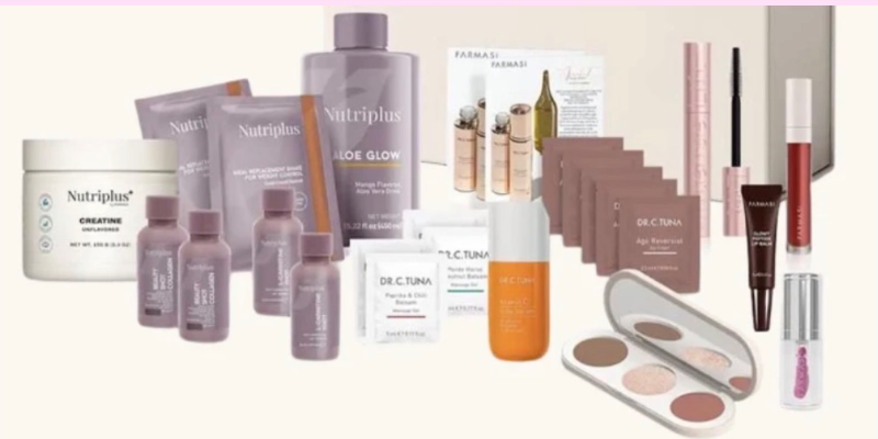 Kati Stasch
💄Farmasi Box